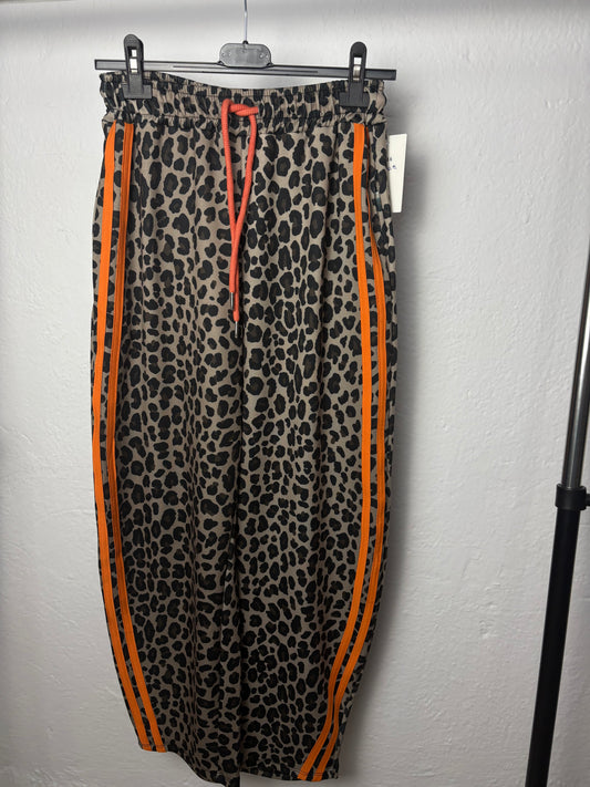 Pantalón jogger leopardo naranja