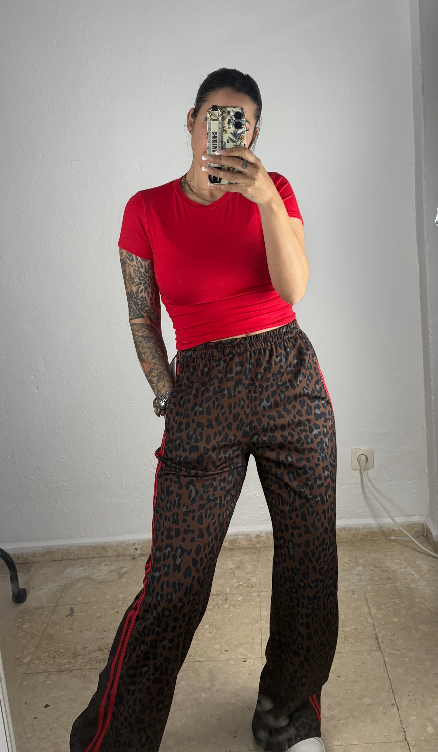 Pantalón leopardo rayas rojas