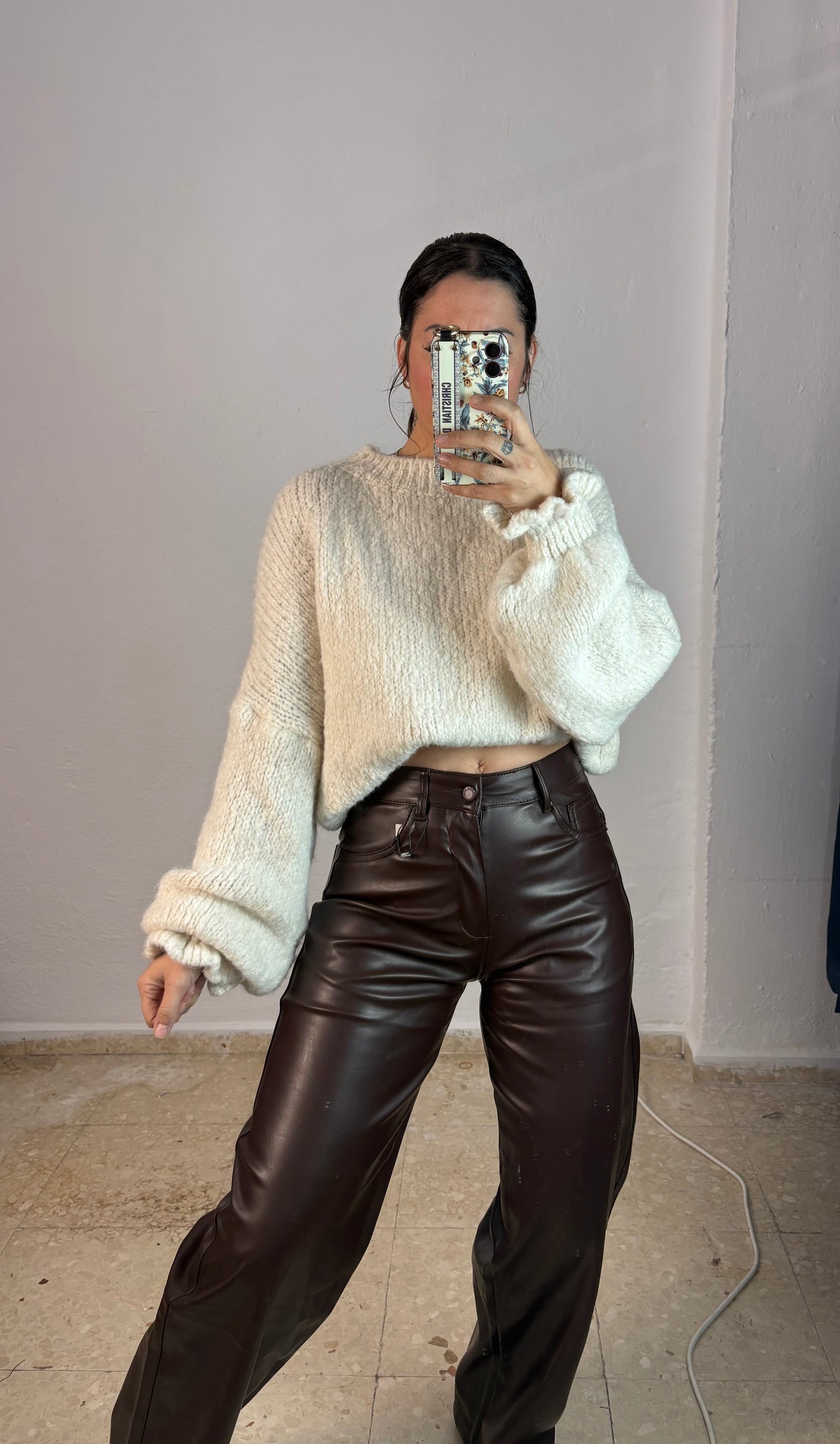 Pantalón cuero chocolate