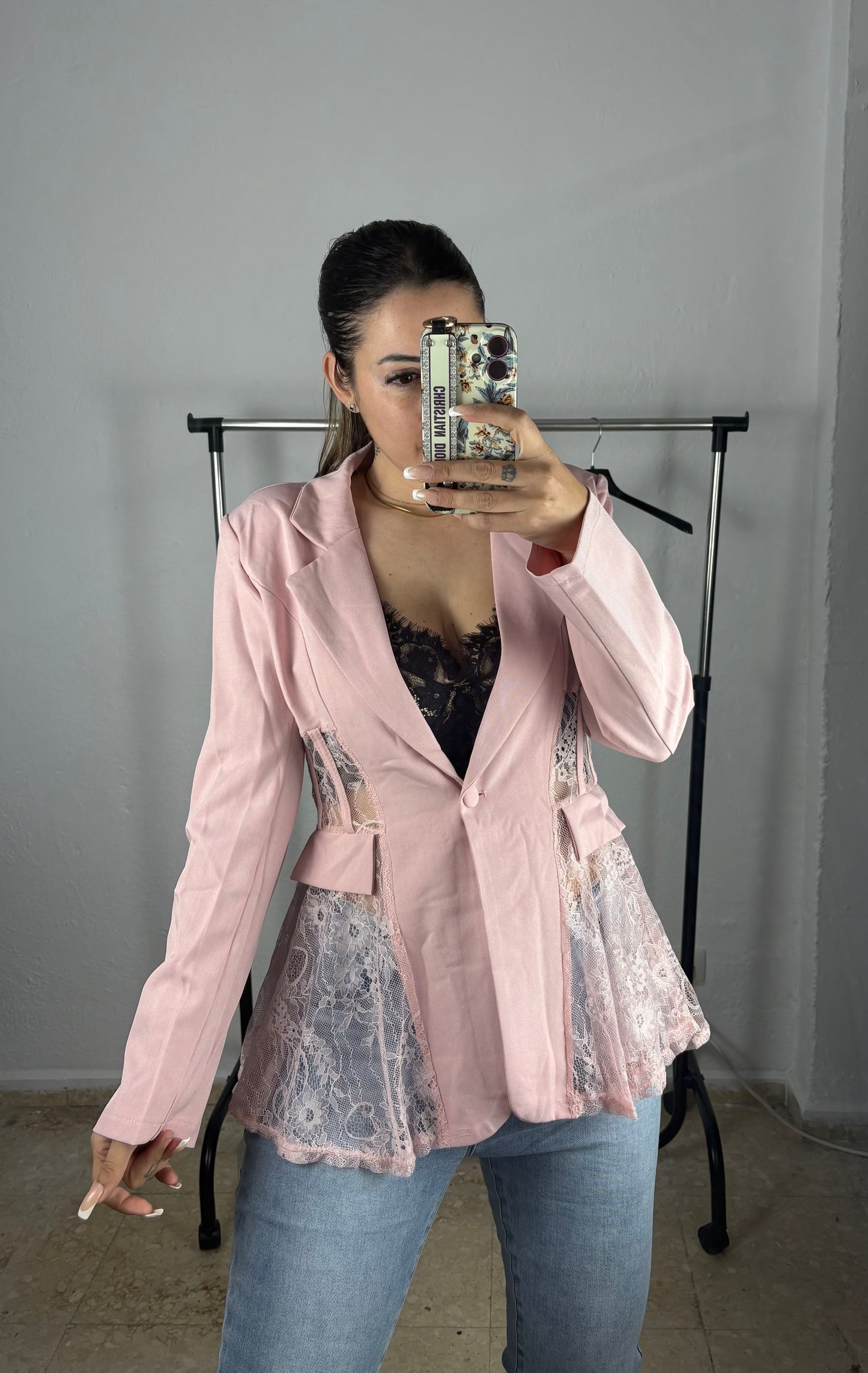 Blazer encaje rosa