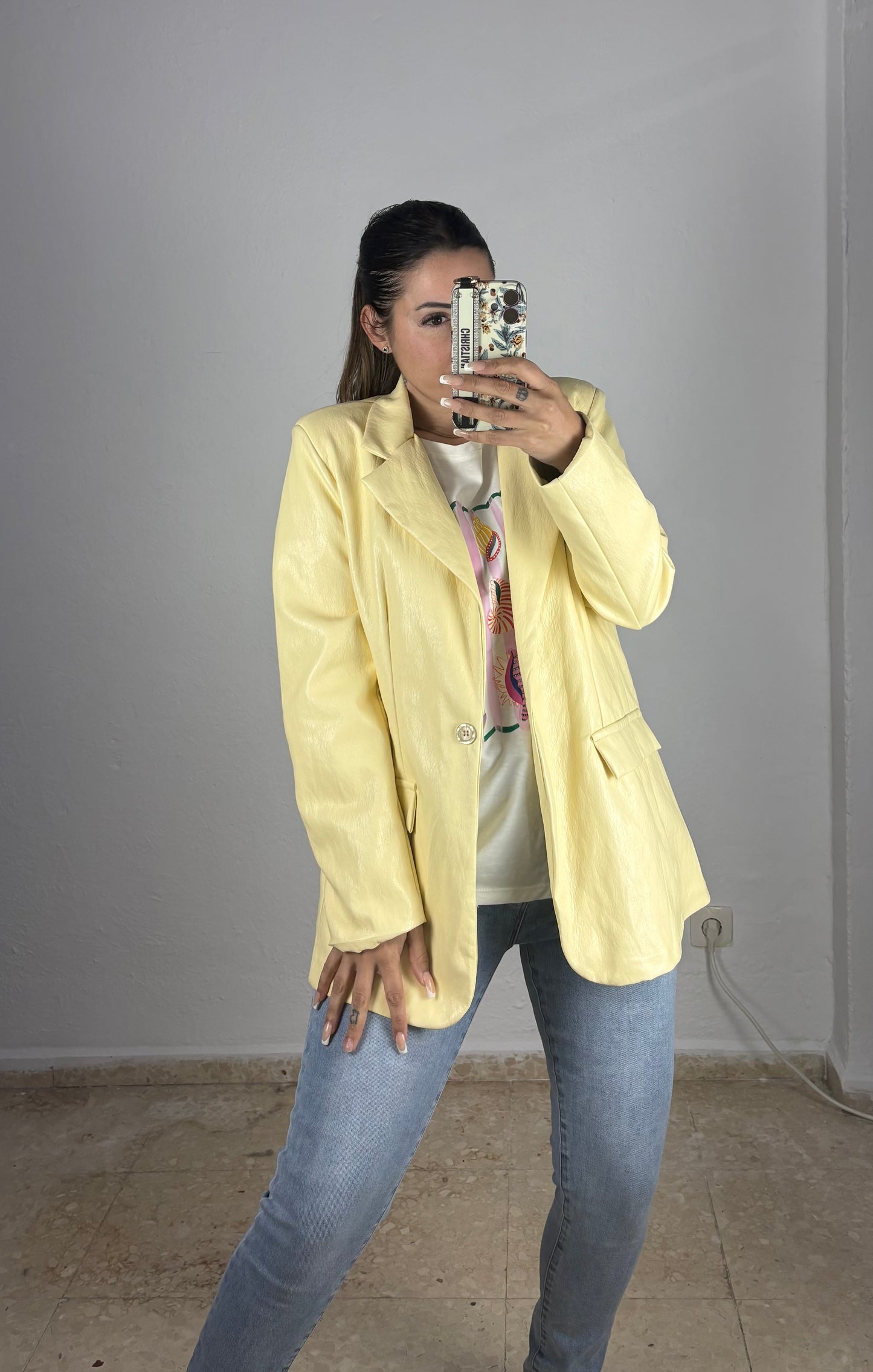 Blazer polipiel amarilla