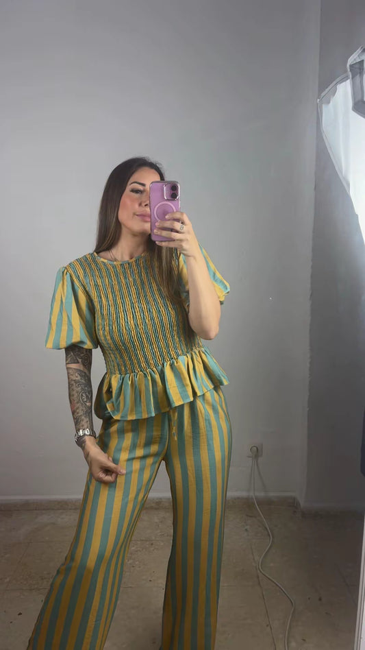 Conjunto Silva mostaza y aguamarina